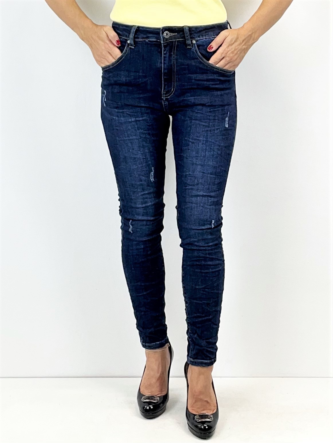 Slim-Fit Jeans 