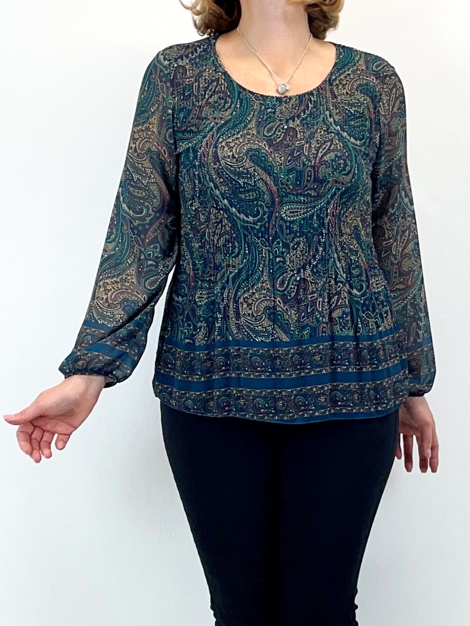 Plisserte Bluse in Paisley Muster 
